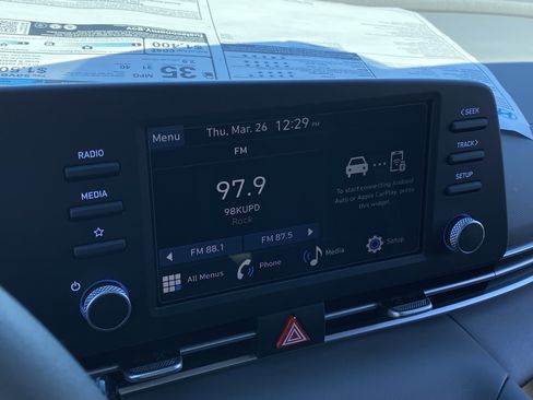 New 2026 Hyundai Elantra SE FWD image 21