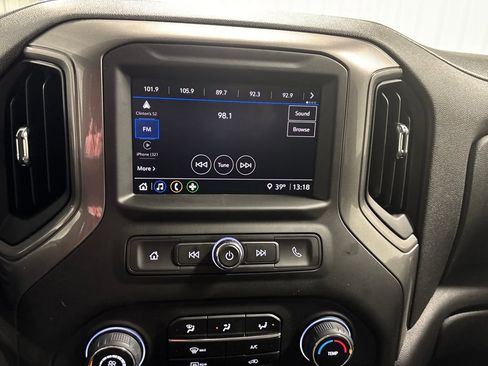 Used 2025 Chevrolet Silverado 1500 Custom image 20