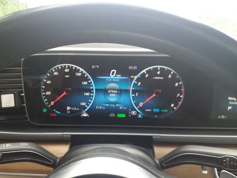 Used 2023 Mercedes-Benz GLS 450 4MATIC image 27