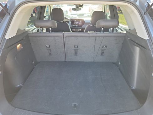 Used 2025 Chevrolet TrailBlazer LT image 10