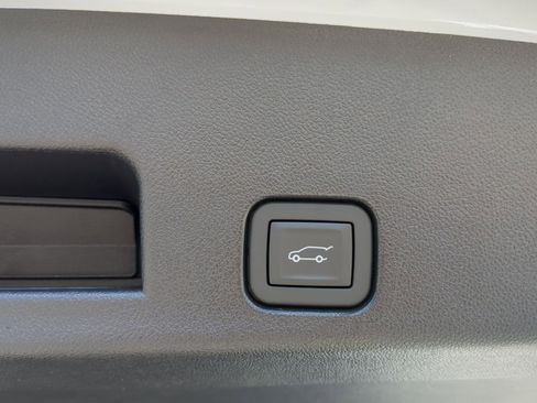 New 2026 GMC Acadia Elevation w/ Elevation Premium Package image 31