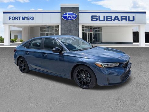 Used 2025 Honda Civic Sport Touring image 2