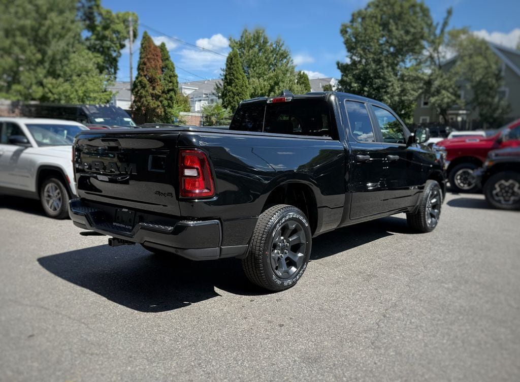 New 2026 RAM 1500 Express AWD/4WD image 8
