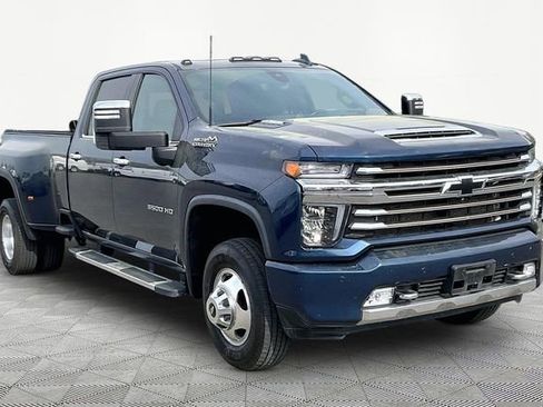 Used 2020 Chevrolet Silverado 3500 High Country w/ Technology Package image 1