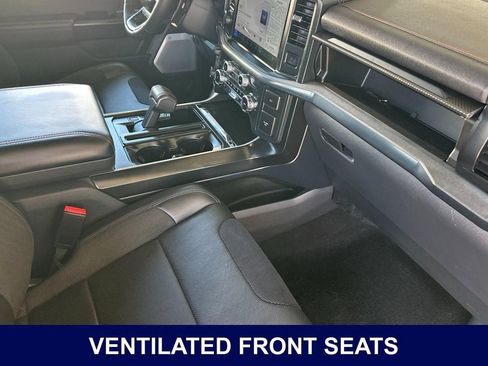 Used 2025 Ford F150 Raptor AWD/4WD image 19