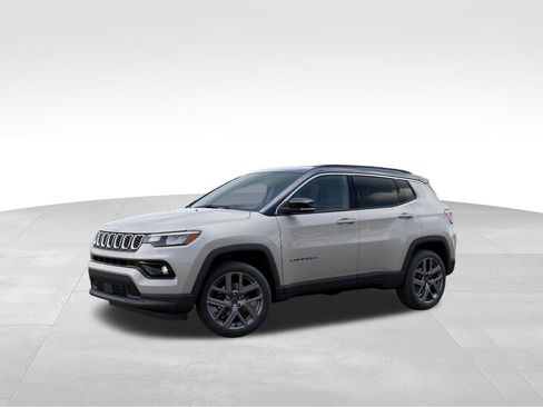 Used 2026 Jeep Compass Limited AWD/4WD image 3