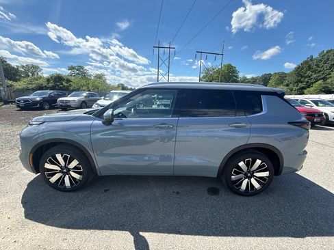Used 2026 Mitsubishi Outlander AWD image 8