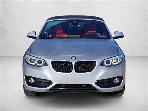 Used 2020 BMW 230i Convertible w/ Convenience Package RWD image 2