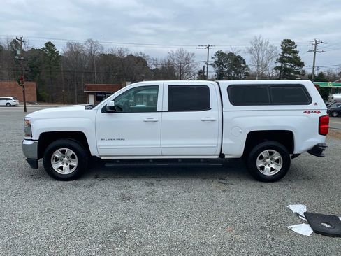 Used 2018 Chevrolet Silverado 1500 LT w/ All Star Edition image 6