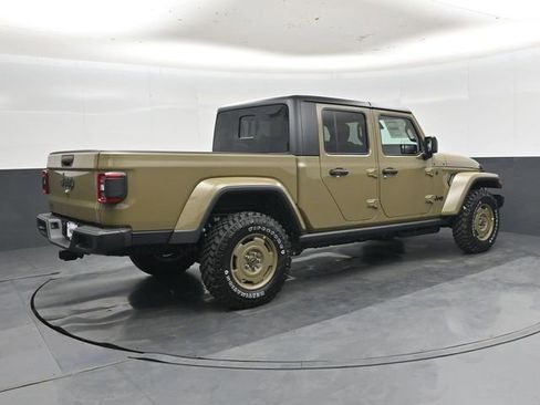 New 2026 Jeep Gladiator Willys AWD/4WD image 4