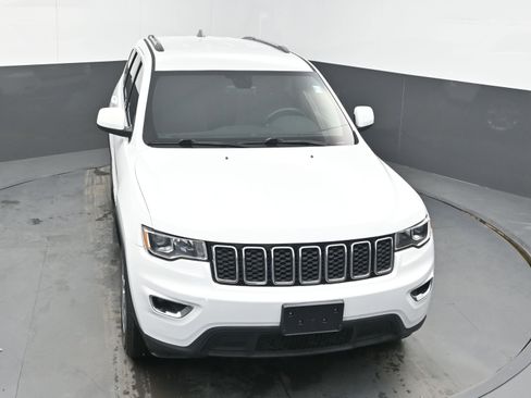 Used 2017 Jeep Grand Cherokee Laredo w/ Quick Order Package 2BE image 27