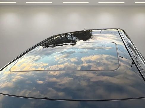 Used 2014 Lexus LS 460 L w/ Ultra Luxury Package image 9