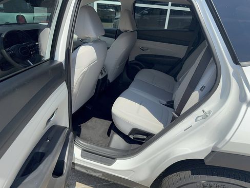 Used 2026 Hyundai Tucson SEL AWD/4WD image 6