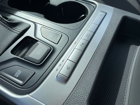 New 2026 Kia Carnival LXS image 19