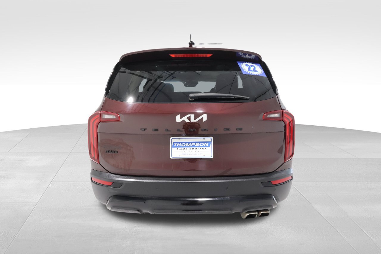 Used 2022 Kia Telluride SX w/ Nightfall Edition Package AWD/4WD image 2