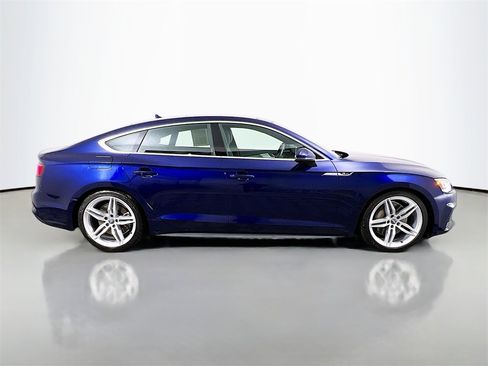 Used 2019 Audi A5 2.0T Premium Plus w/ Premium Plus image 8