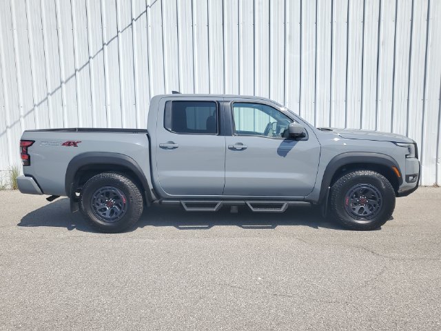 Certified 2025 Nissan Frontier PRO-4X w/ Pro Convenience Package AWD/4WD image 2
