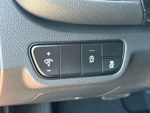 Used 2024 Kia Seltos S FWD image 22