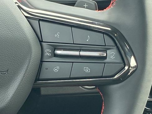 New 2026 Chevrolet Traverse RS w/ LPO, Floor Liner Package FWD image 10