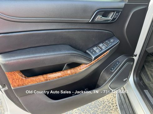 Used 2015 Chevrolet Tahoe LTZ image 31