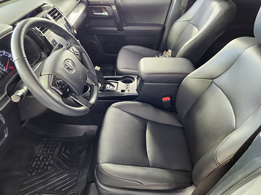 Used 2021 Toyota 4Runner TRD Off-Road Premium w/ Moonroof Package AWD/4WD image 12