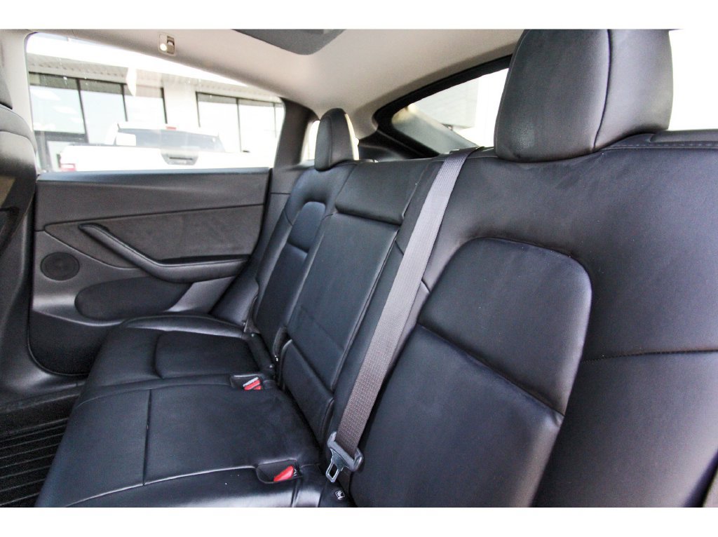 Used 2020 Tesla Model Y Long Range AWD/4WD image 25