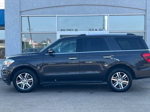 Used 2024 Ford Expedition Limited AWD/4WD image 8