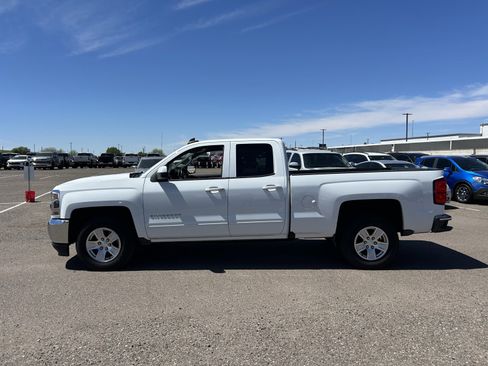 Used 2019 Chevrolet Silverado 1500 LT image 2