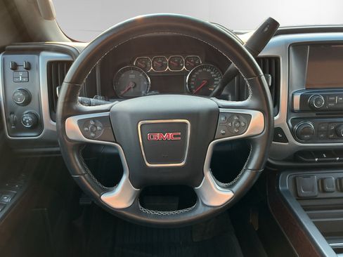 Used 2017 GMC Sierra 2500 SLE w/ HD SLE Preferred Plus Package AWD/4WD image 12
