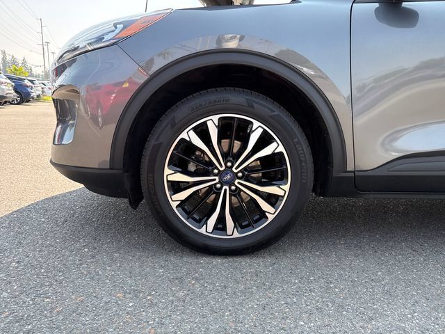 Used 2022 Ford Escape SEL w/ SEL Stealth AWD Package image 27
