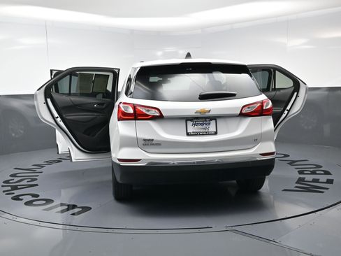 Used 2018 Chevrolet Equinox LT image 26