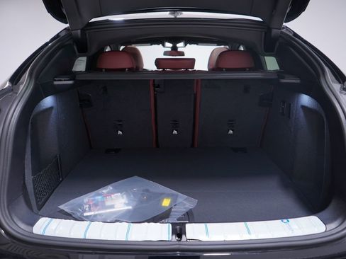 New 2025 BMW X4 M40i w/ Parking Assistance Package image 13