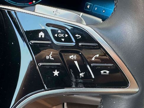 Certified 2022 Mercedes-Benz E 350 4MATIC Sedan image 21