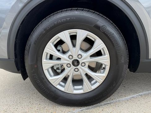 Certified 2025 Ford Escape Active w/ Cold Weather Package image 13