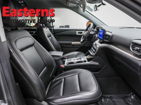 Used 2023 Ford Explorer XLT w/ Equipment Group 202A image 23