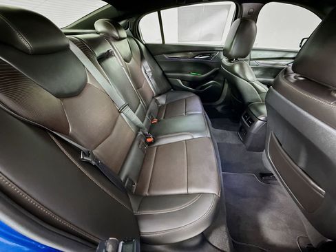 Used 2025 Cadillac CT5 V w/ Technology Package AWD/4WD image 32