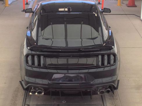 Used 2021 Ford Mustang GT w/ Equipment Group 301A image 7