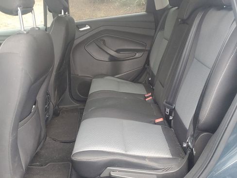 Used 2019 Ford Escape SE FWD image 15