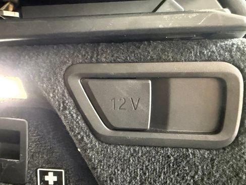 Used 2023 BMW X7 xDrive40i w/ M Sport Package AWD/4WD image 40