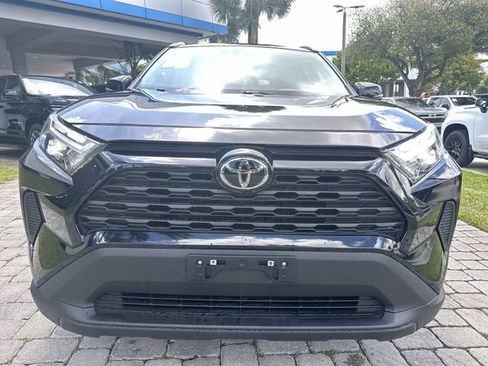 Used 2024 Toyota RAV4 XLE FWD image 20