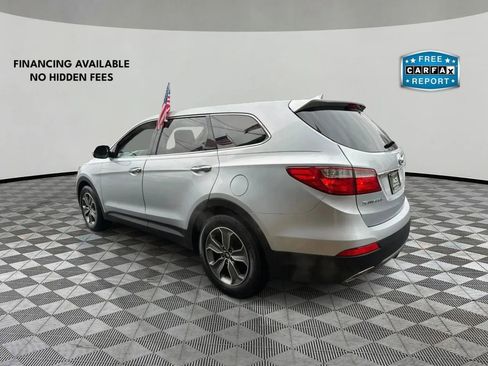 Used 2013 Hyundai Santa Fe GLS image 7