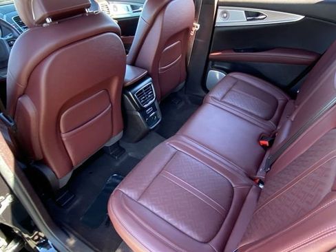 Used 2020 Lincoln Nautilus Black Label w/ Cargo Utility Package image 19