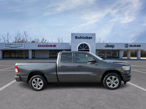 Used 2021 RAM 1500 Big Horn AWD/4WD image 2