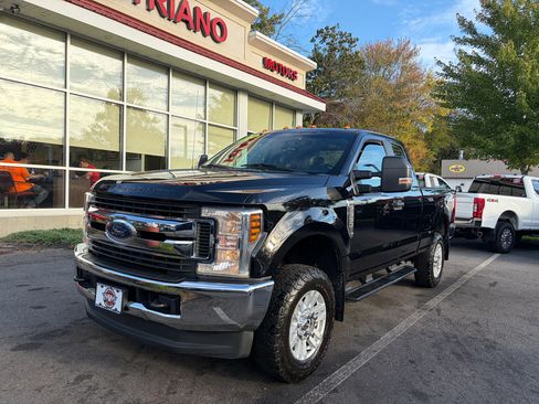 Used 2019 Ford F350 XL w/ STX Appearance Package image 2