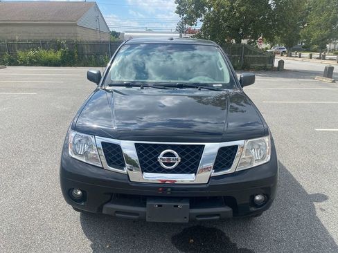 Used 2014 Nissan Frontier SV w/ SV Value Truck Package image 3