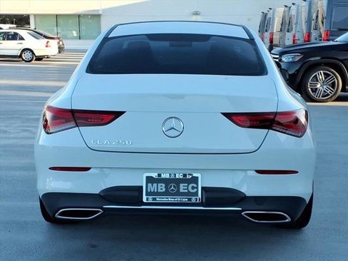 Used 2020 Mercedes-Benz CLA 250 w/ Premium Package image 22