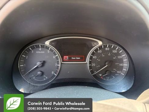 Used 2018 Nissan Altima 2.5 SV FWD image 18