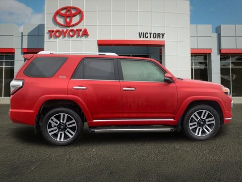 Used 2024 Toyota 4Runner Limited image 2