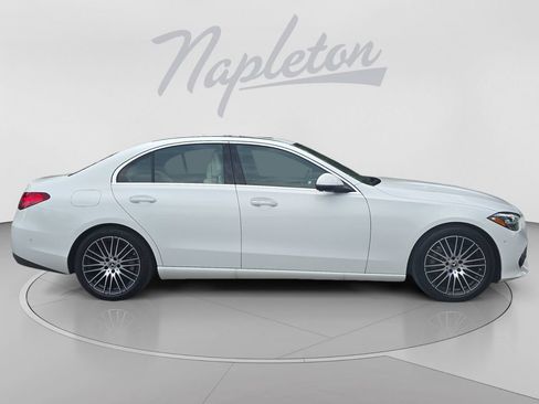 Used 2025 Mercedes-Benz C 300 4MATIC Sedan image 7