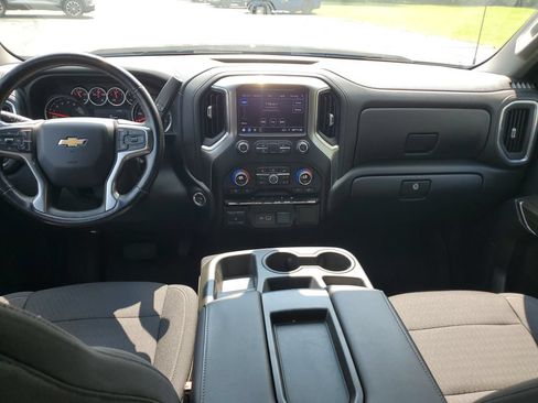 Used 2021 Chevrolet Silverado 1500 LT w/ Bed Protection Package AWD/4WD image 9